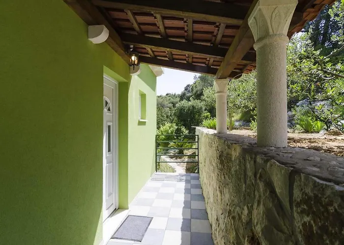 아파트 Matu Ko Mljet - Two-bedroom With Terrace And Sea View 사플루나라